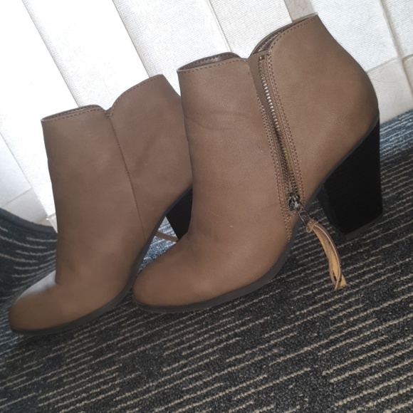 Tan Leather Booties - Picture 2 of 4